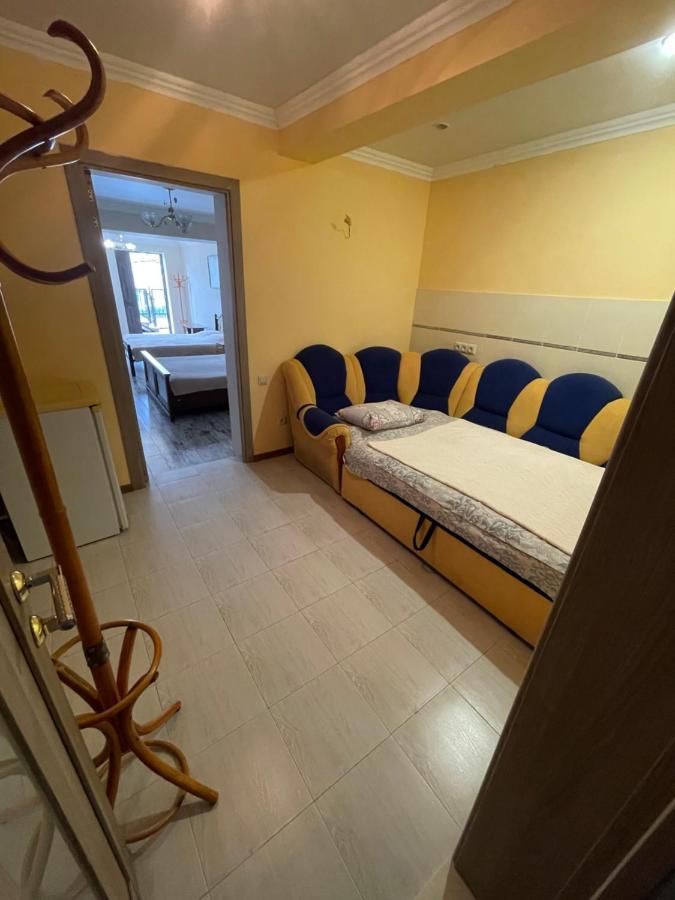 Гостевой Дом На Гечба Hotel Gagra Luaran gambar